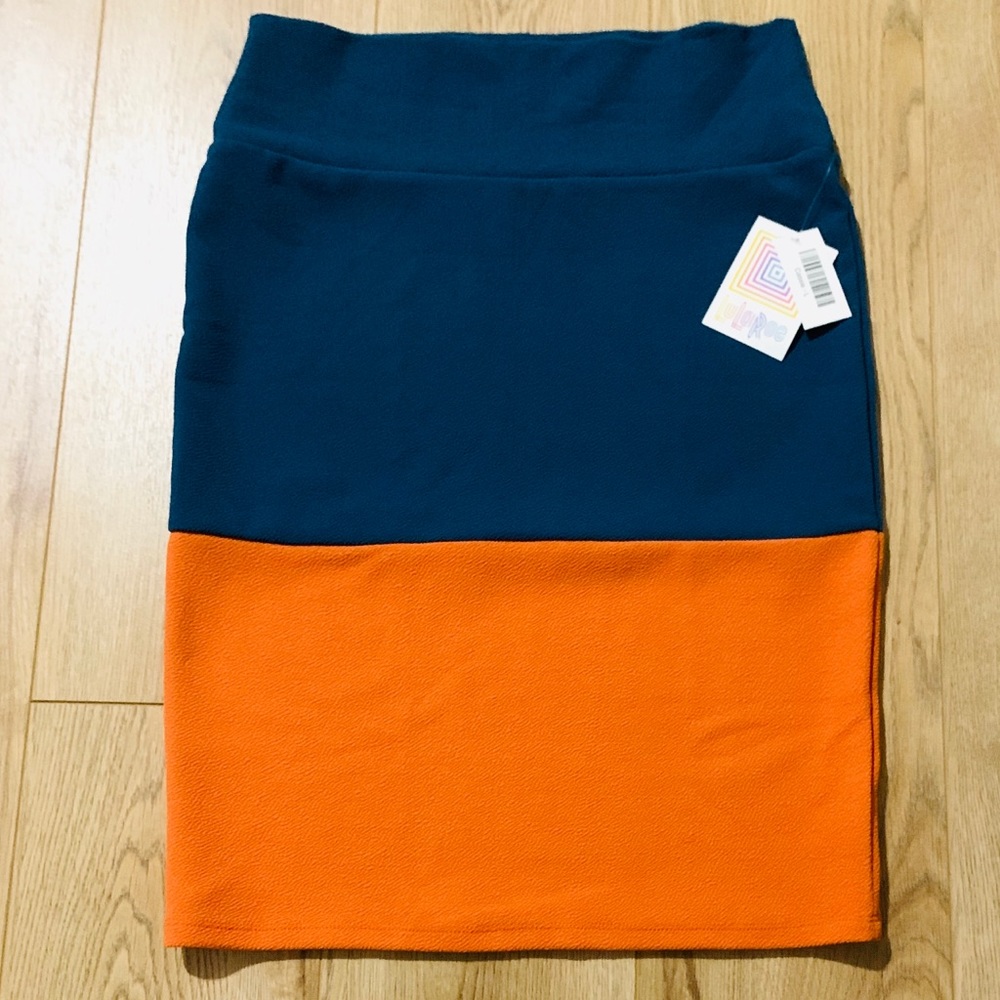 NWT LULAROE SKIRT